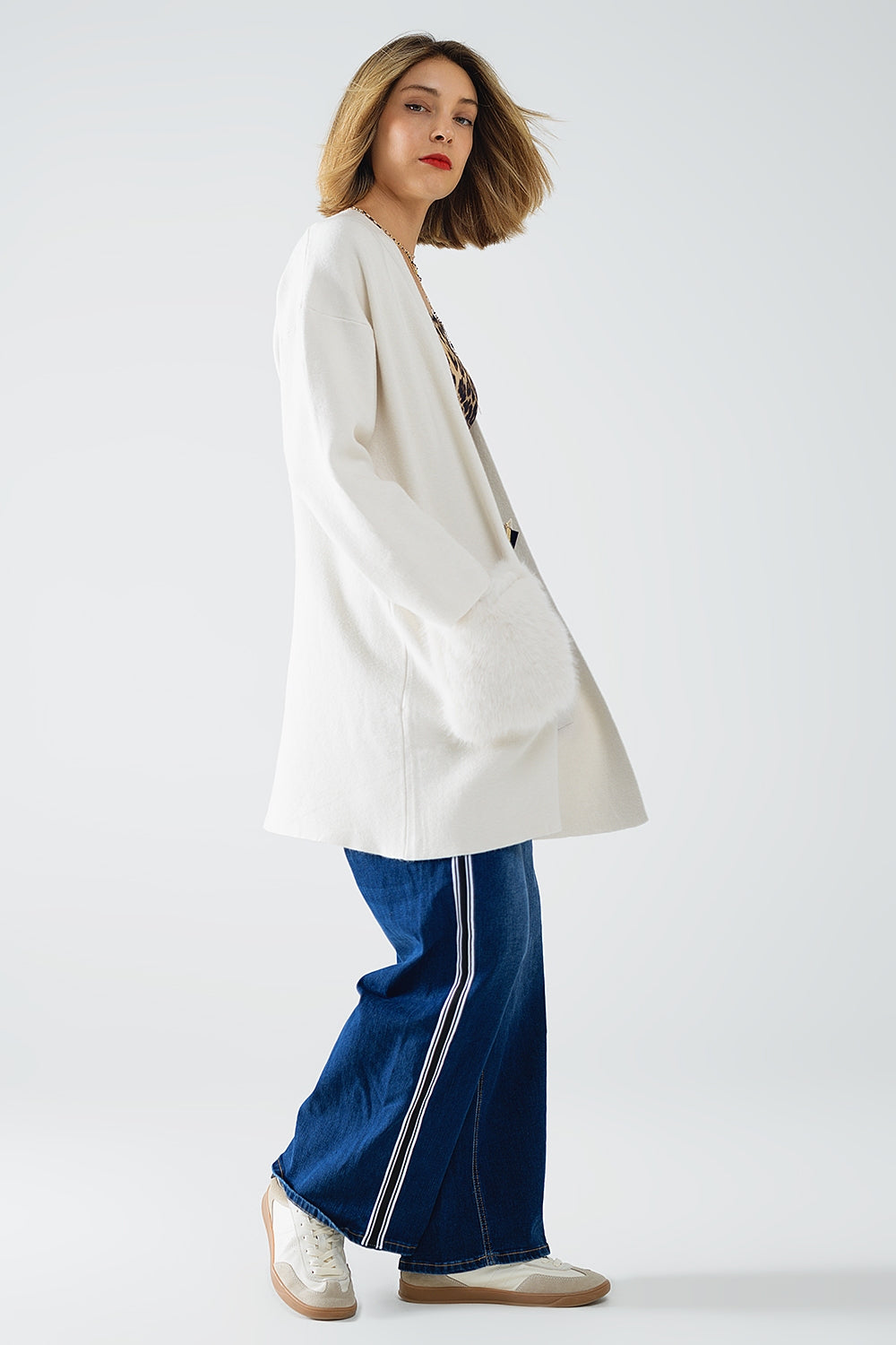 cream High quality knitted maxi cardigan with fur pockets - Cardigans