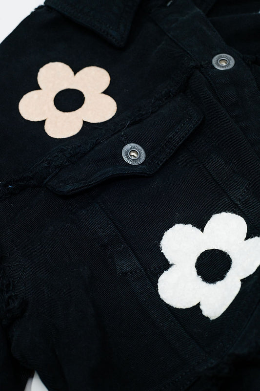 Cropped Jacket With Chest Pockets and Flower Details in black - Jackets