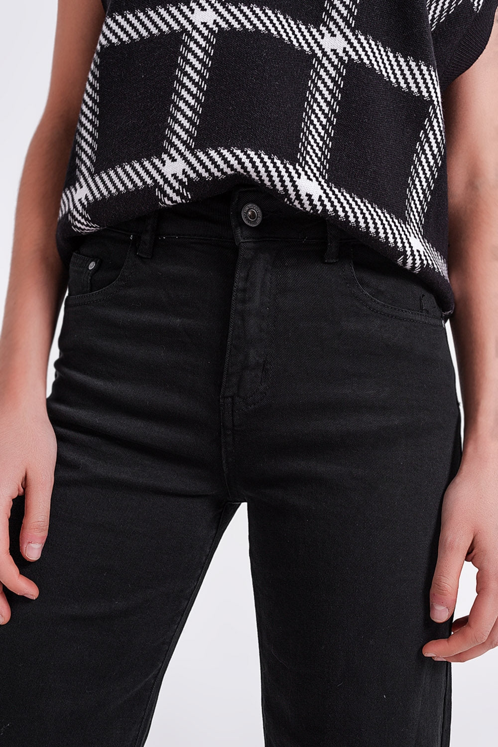Cropped wide leg jeans in black Q2 Jeans BoutiqueLua