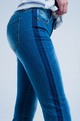 Jeans jeans com listra lateral azul