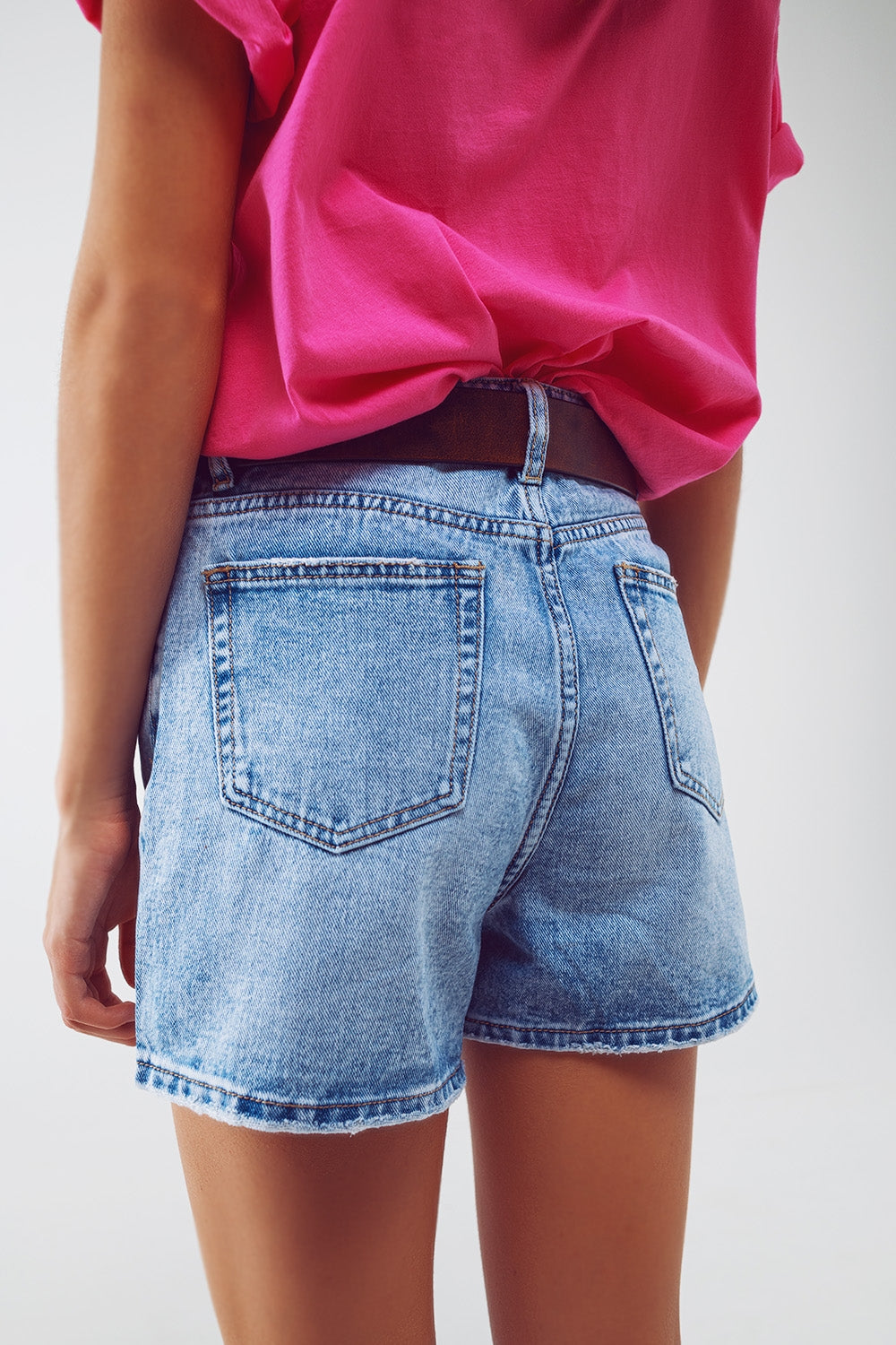 DenIm Shorts With Laminated Stars in Light Wash Q2 Jeans BoutiqueLua