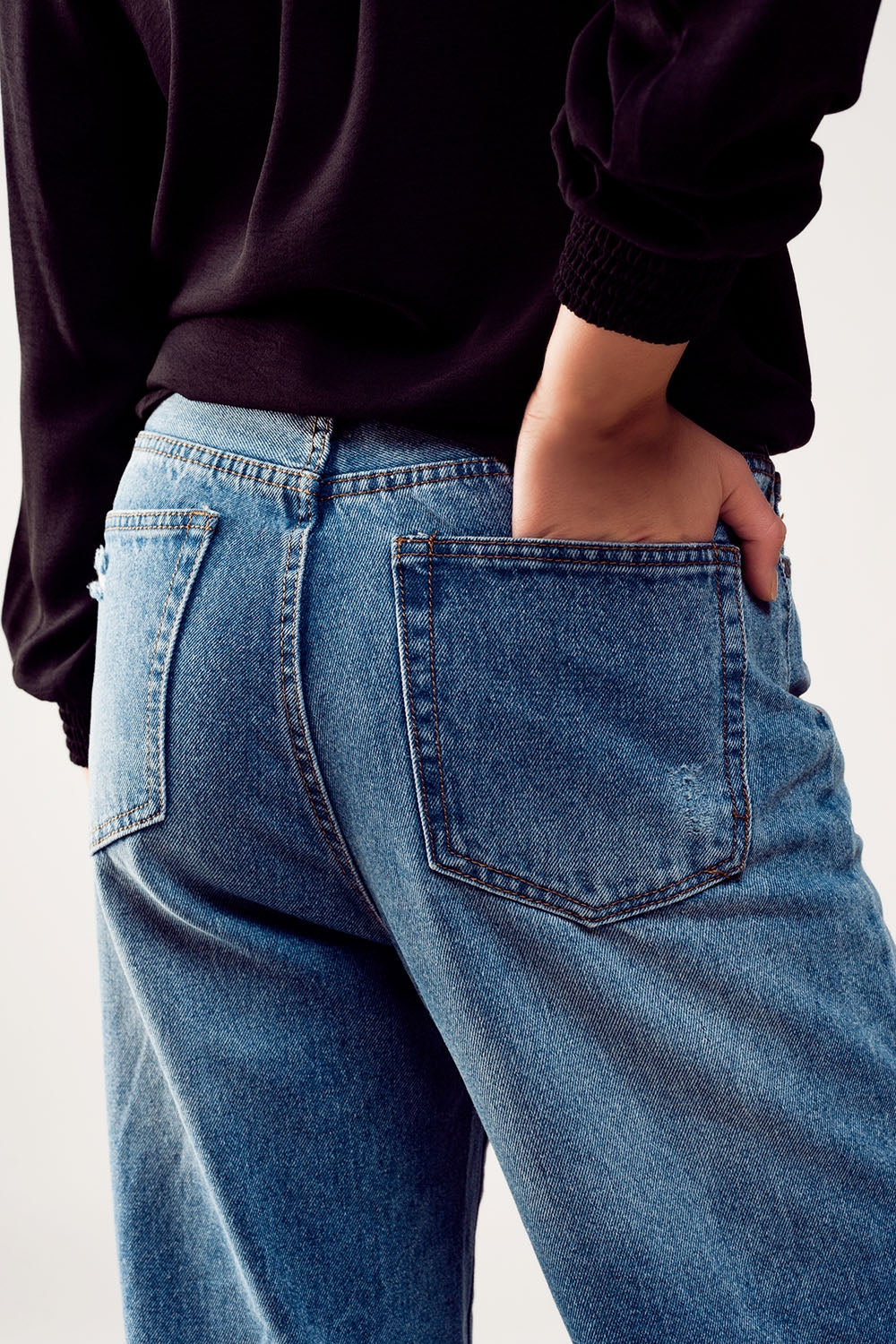 Distressed straight leg jean in medium denim Q2 Jeans BoutiqueLua