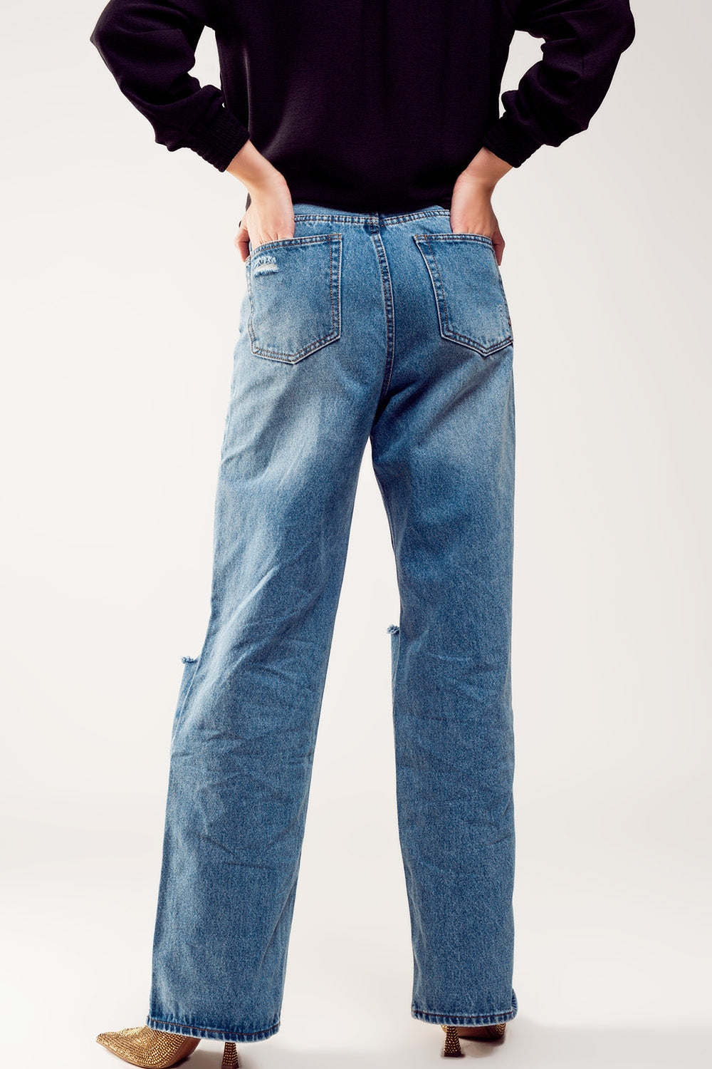 Distressed straight leg jean in medium denim Q2 Jeans BoutiqueLua