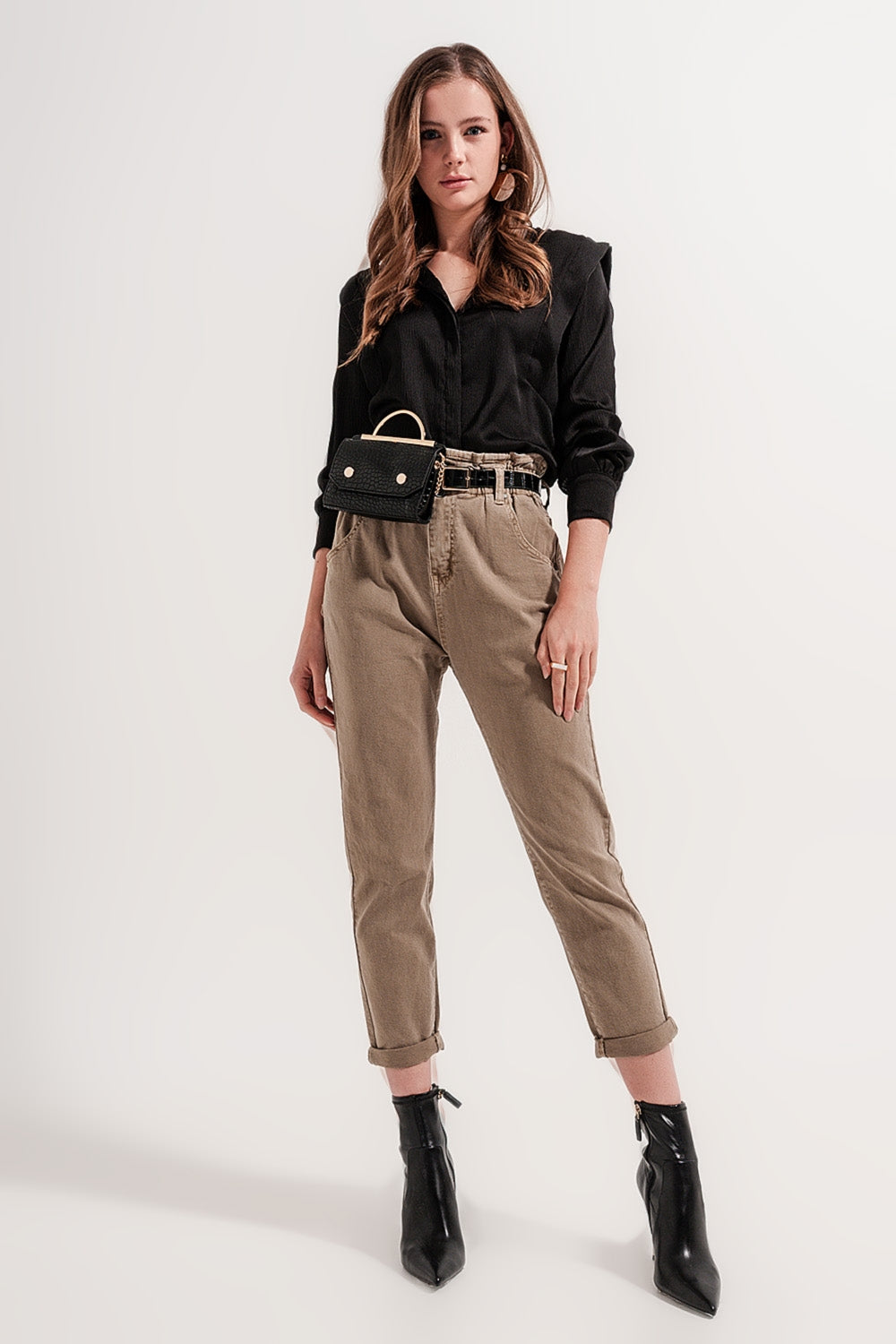 Elasticated paper bag waist jean in Beige Q2 Jeans BoutiqueLua