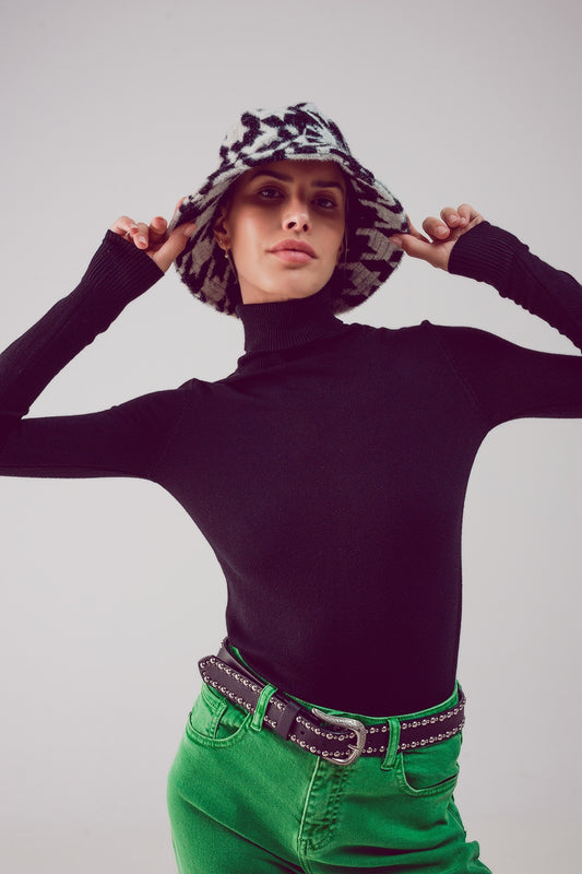 Fine knit high neck jumper in black - Jumpers