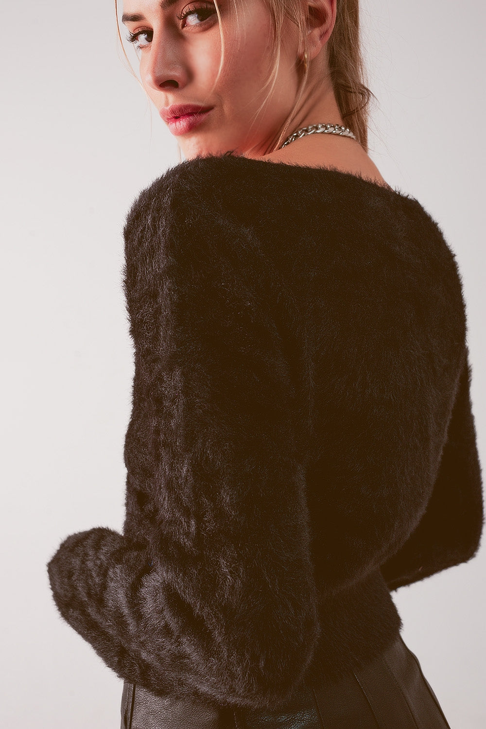 Fluffy v neck knit jumper in black Q2 Sweaters BoutiqueLua