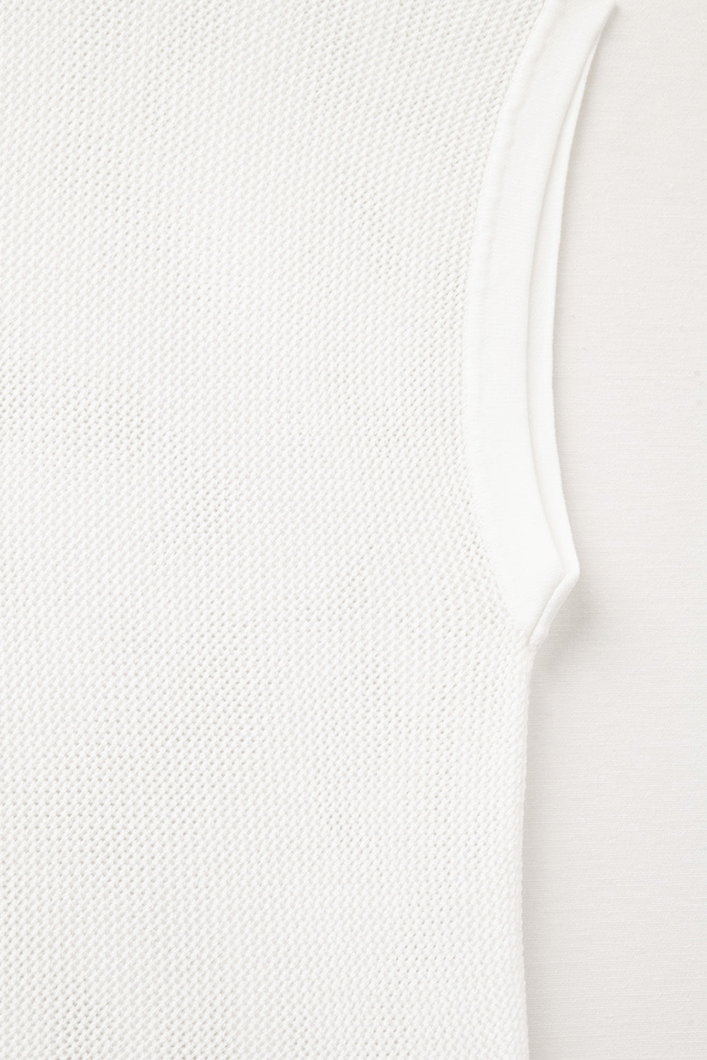 grid knit sweater in white color - Jumpers