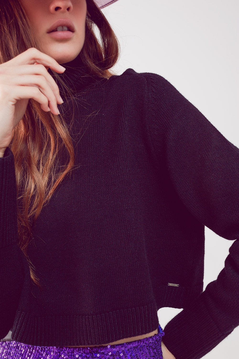 High neck cropped jumper in black Q2 Sweaters BoutiqueLua