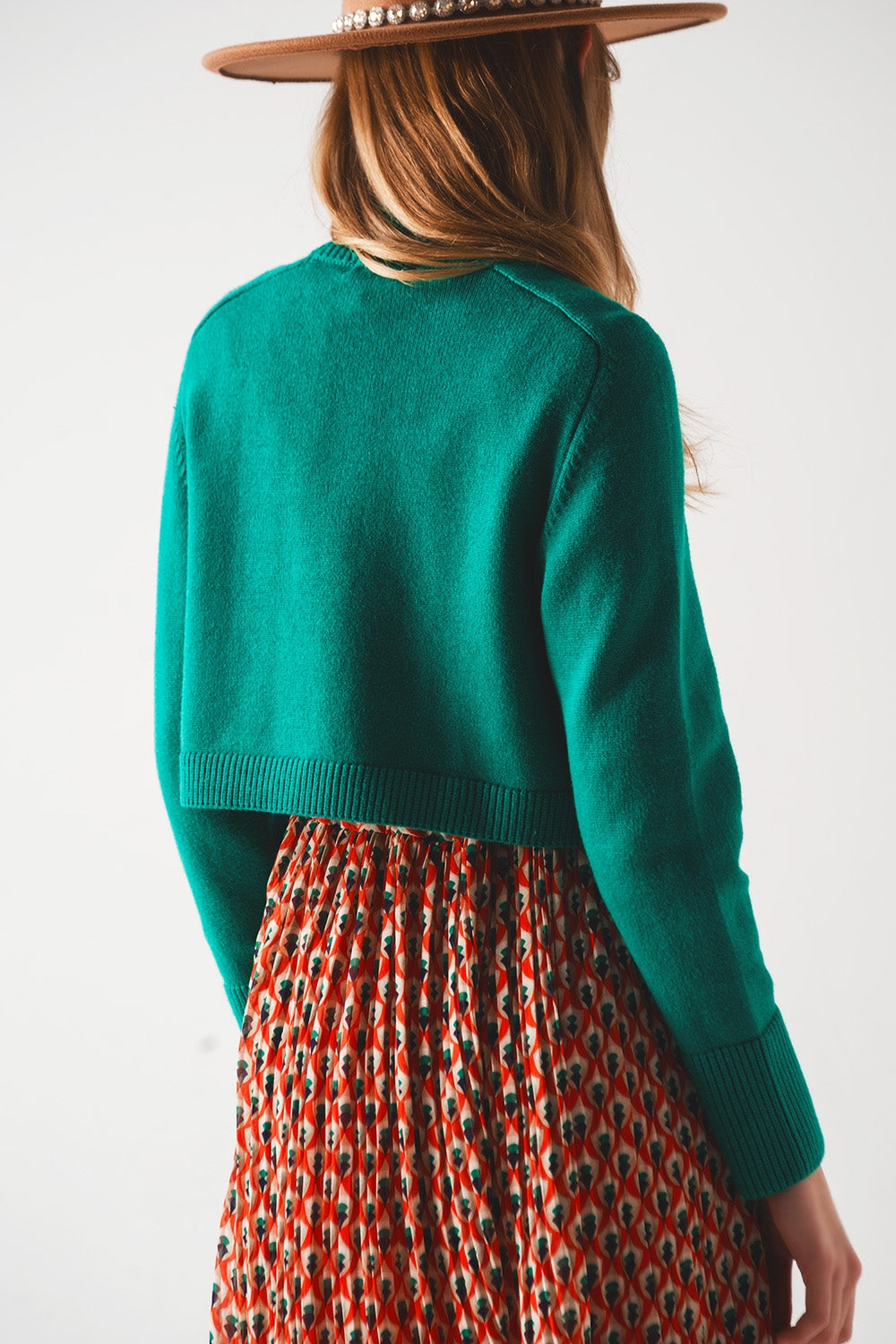 High neck cropped jumper in green Q2 Sweaters BoutiqueLua