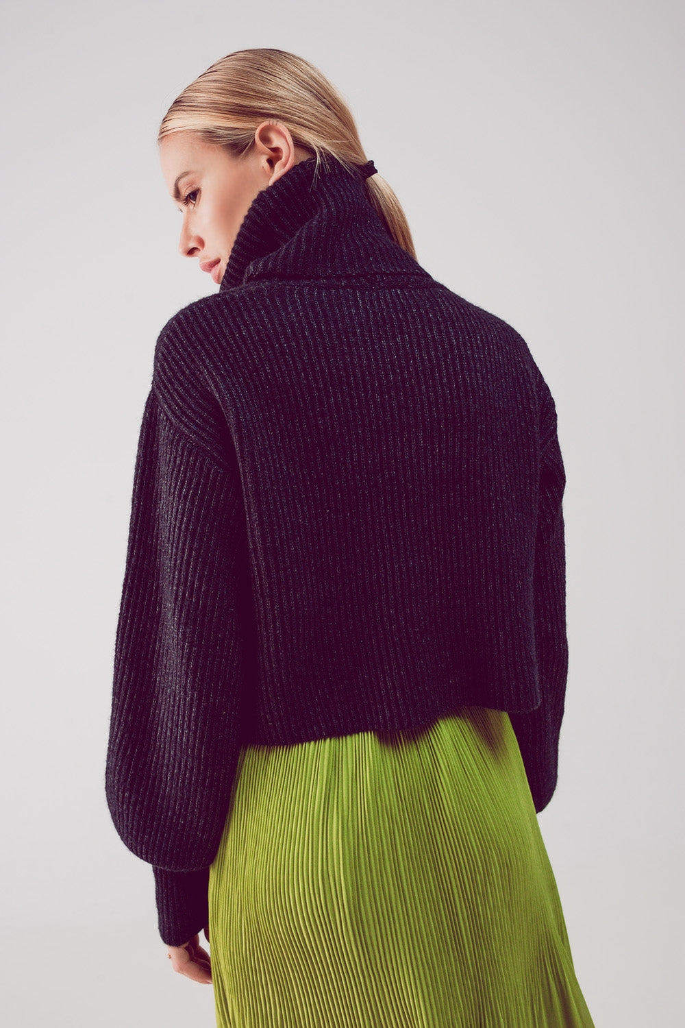 High neck jumper with balloon sleeve in black Q2 Sweaters BoutiqueLua