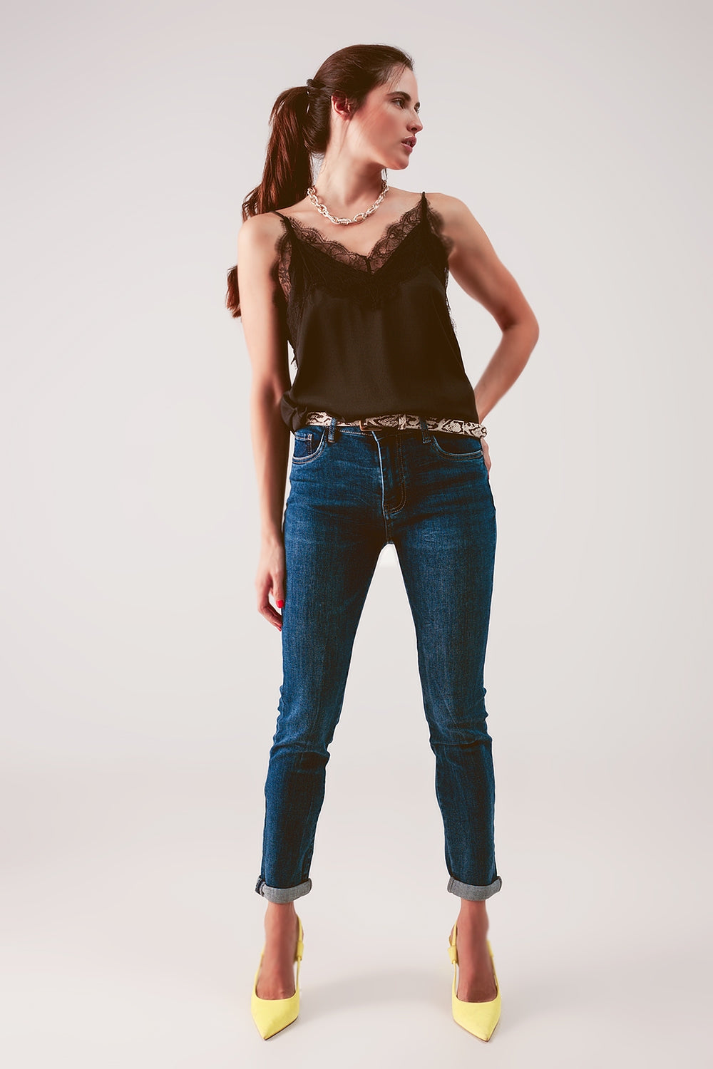 High rise skinny jeans in midwash blue - Jeans