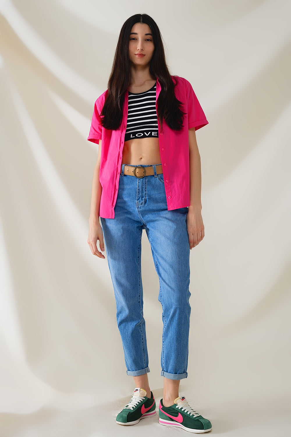 High Waist Mom Jeans In Mid Wash Stretch Denim Q2 Jeans BoutiqueLua