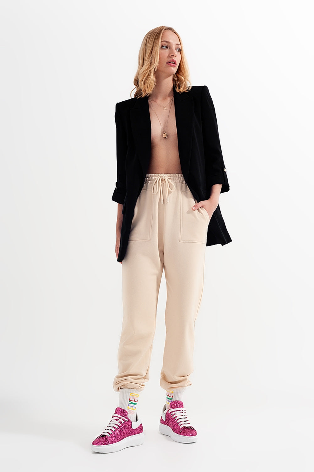 Joggers with elastic waist band in beige Q2 Pants BoutiqueLua