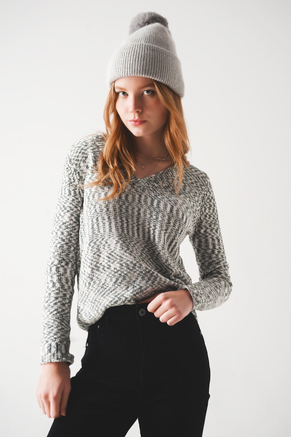 Jumper in chenille in black Q2 Sweaters BoutiqueLua