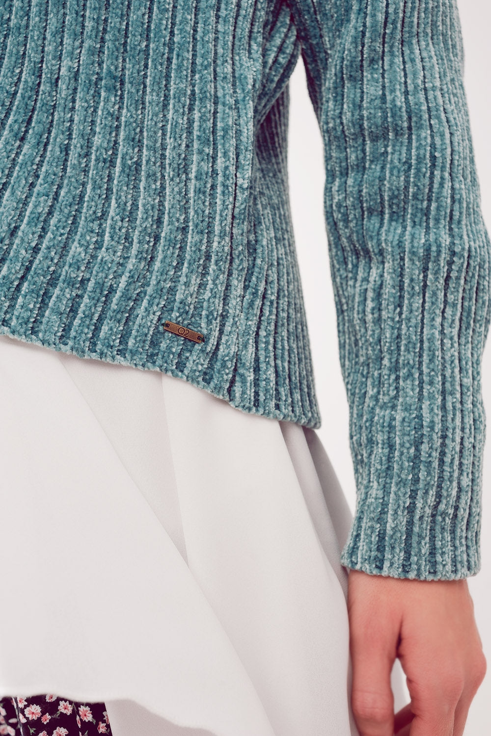 Knitted chenille jumper in green - Jumpers