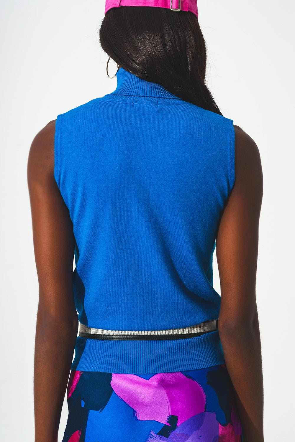 Knitted tank jumper in blue Q2 Sweaters BoutiqueLua