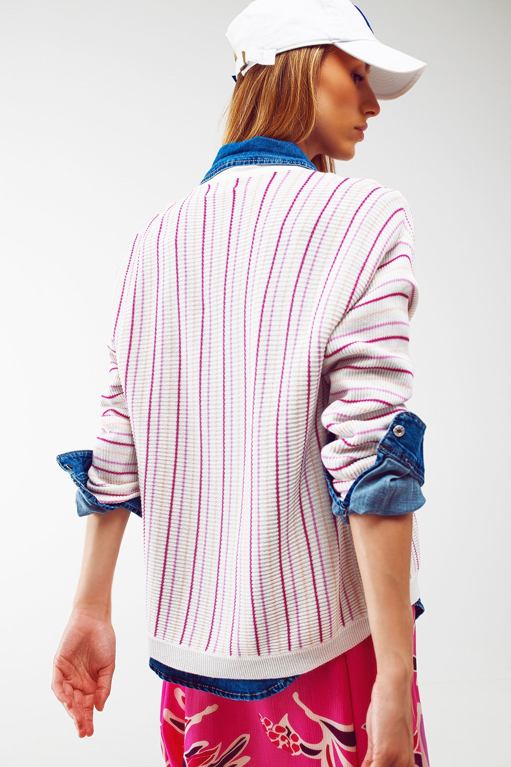 Lightweight knit cardi in pink stripe Q2 Sweaters BoutiqueLua