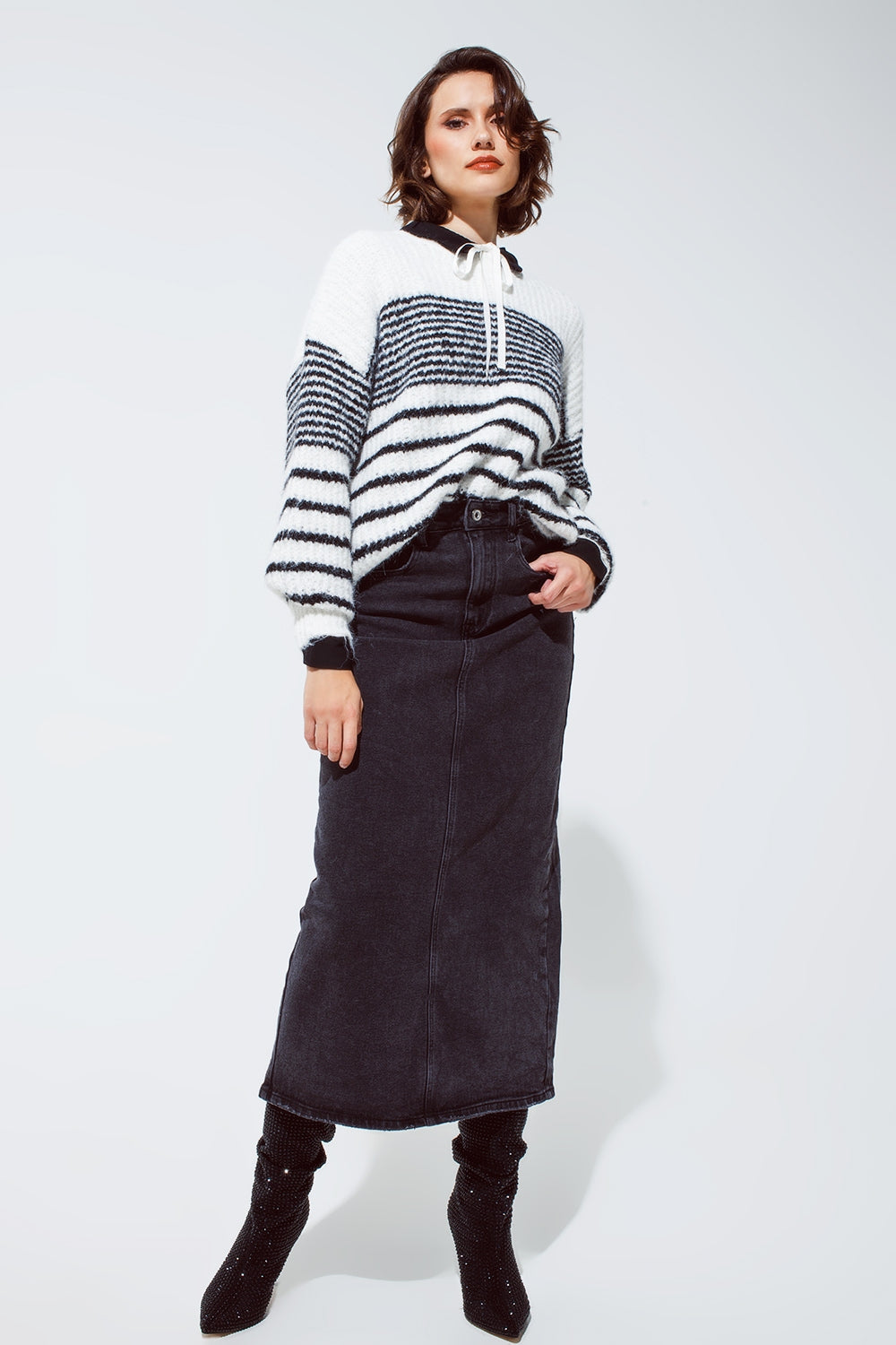 Maxi black denim skirt with a split on the back Q2 Skirts BoutiqueLua