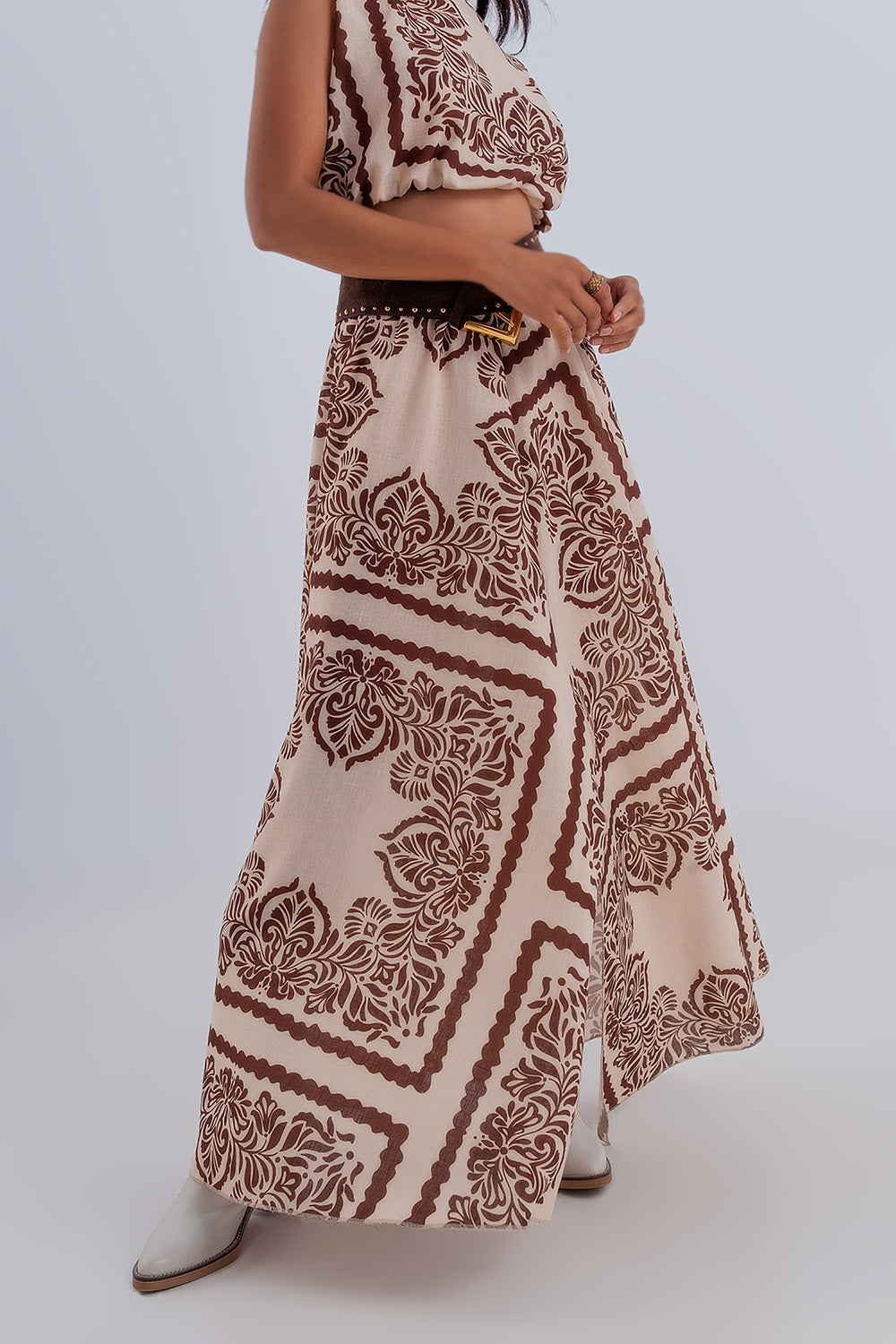 Maxi skirt with split in beige and brown geo print - Skirts
