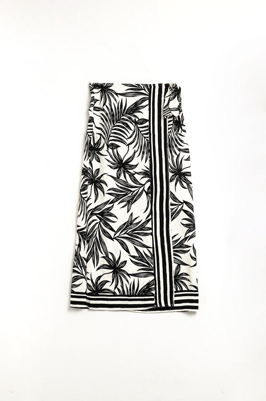 Midi skirt in light fabric with tropical motifs in Black and white - Skirts