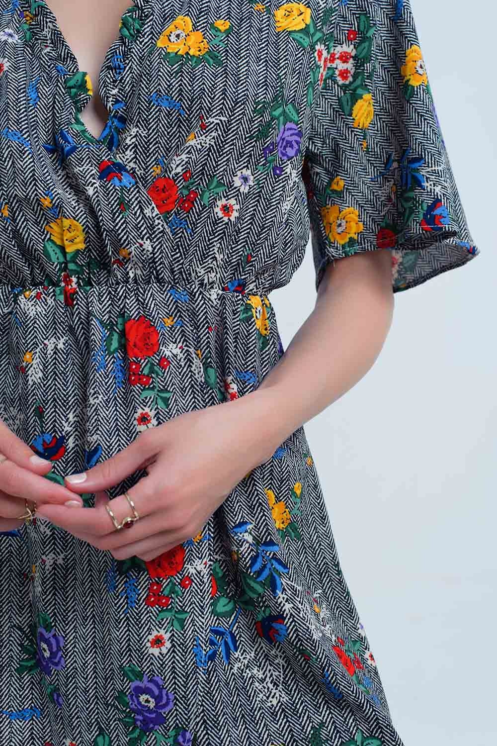 Mini dress with colourful flower print Q2 Dresses BoutiqueLua
