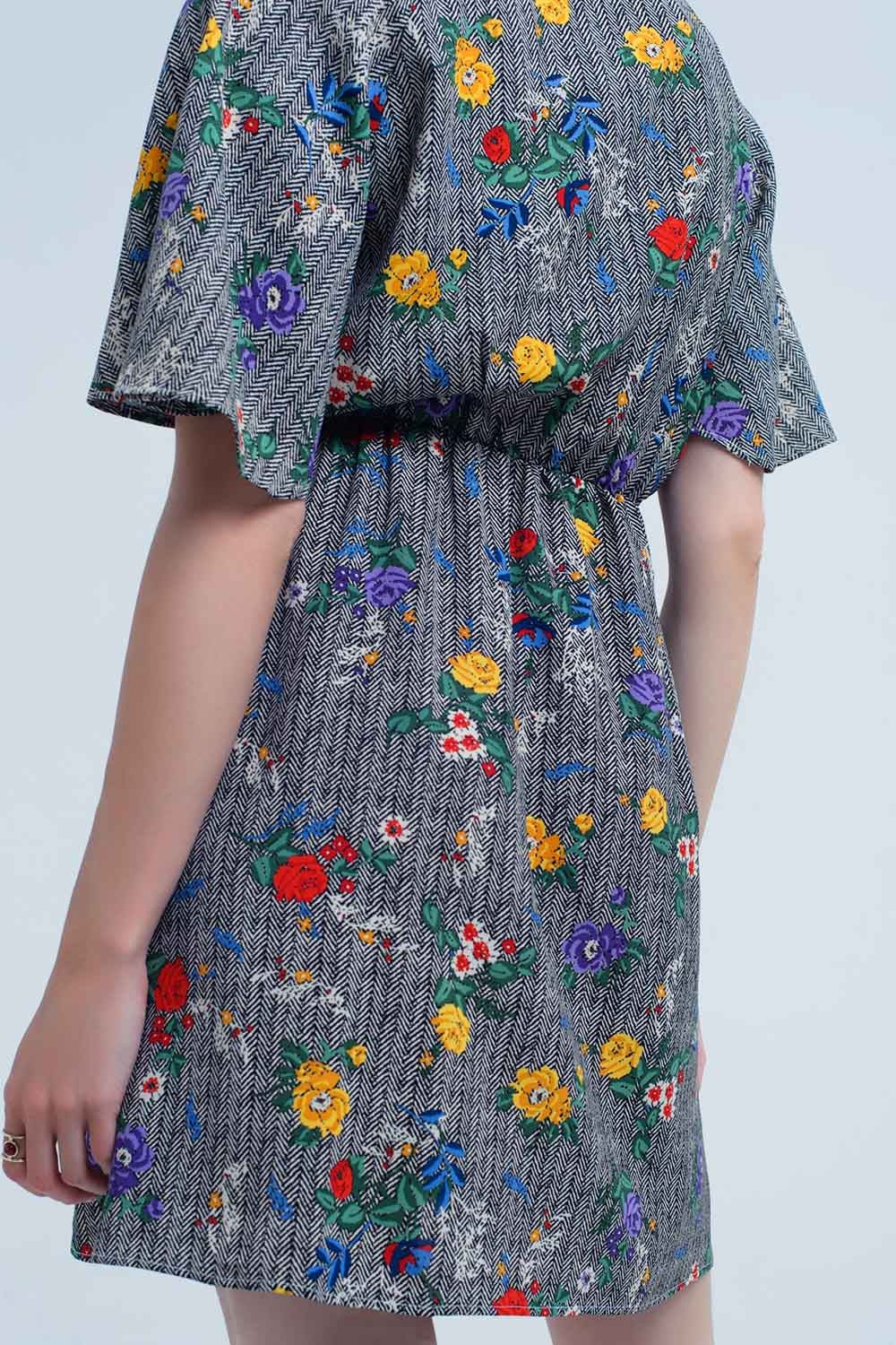 Mini dress with colourful flower print Q2 Dresses BoutiqueLua