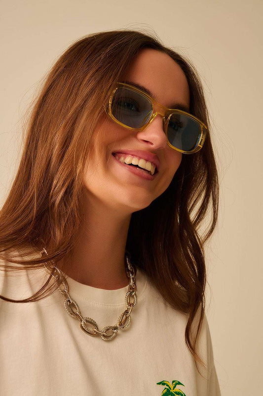 Oval Sunglasses with High Gloss Transparent Frames in yellow - Sunglasses