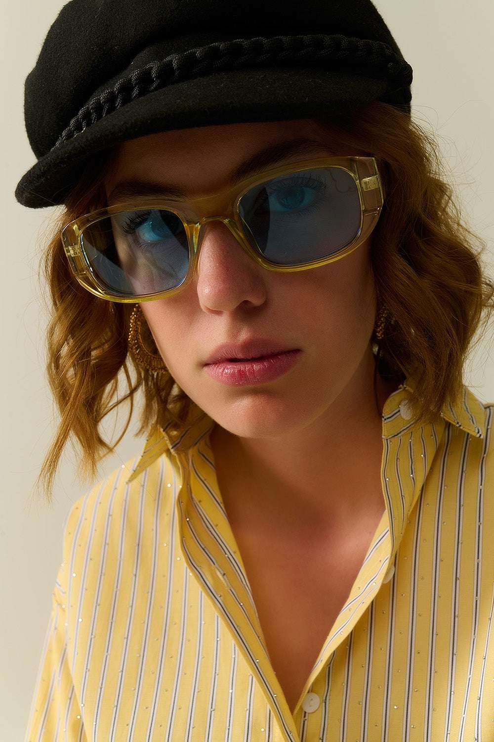 Oval Sunglasses with High Gloss Transparent Frames in yellow - Sunglasses