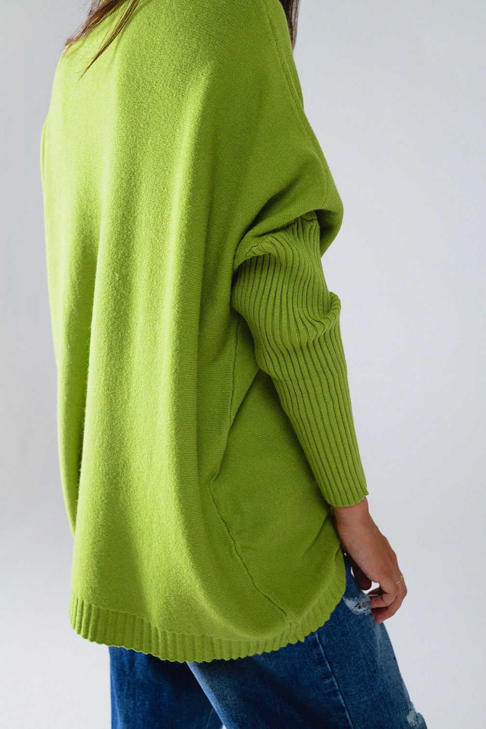 oversized cozy green sweater with ribbed sleeves - Jumpers