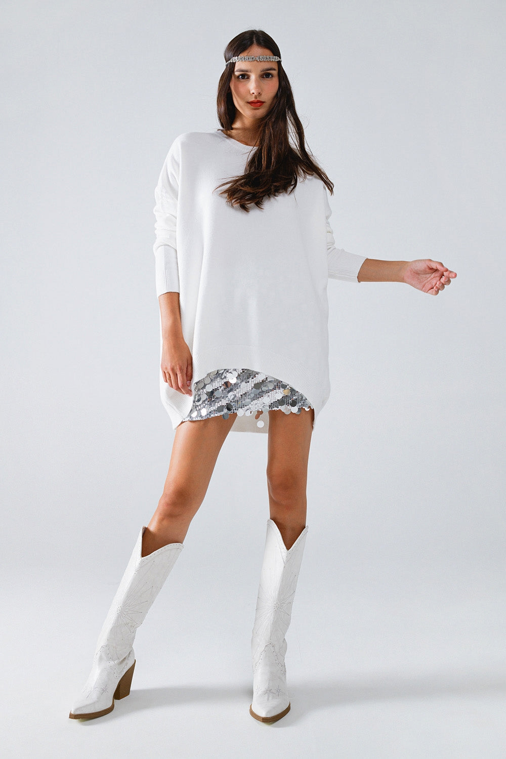 Oversized Crew Neck Long Sleeve Sweater in White Q2 Sweaters BoutiqueLua