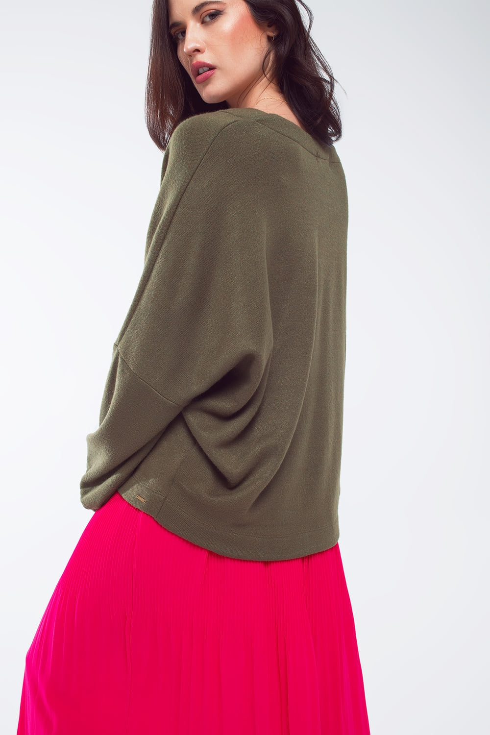 Oversized Olive Green Swearshirt wth V-Neckline Q2 Sweaters BoutiqueLua