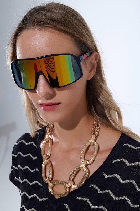 Polarized Sport Sunglasses in Multicolor -