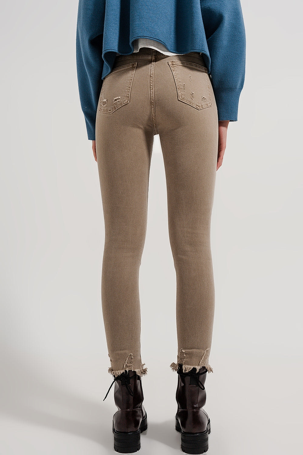 Raw hem skinny jeans in beige Q2 Jeans BoutiqueLua