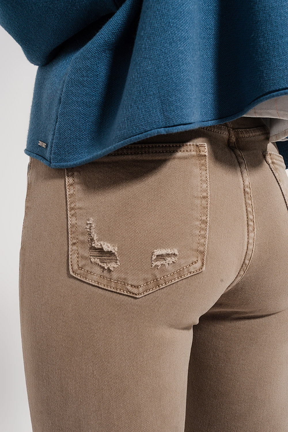 Raw hem skinny jeans in beige Q2 Jeans BoutiqueLua