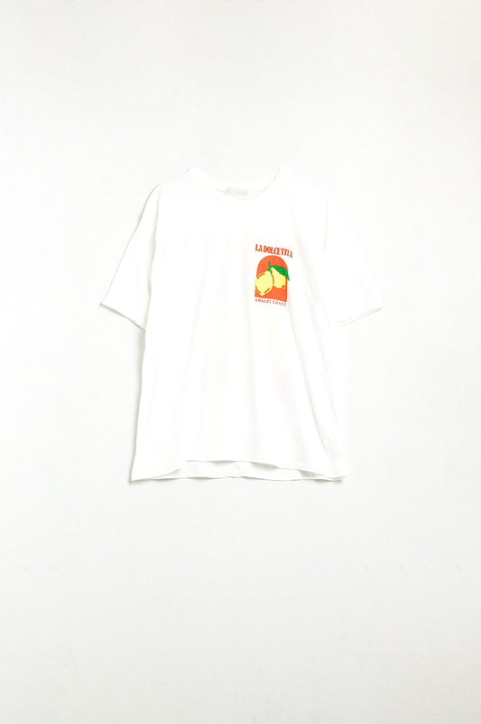 Q2 Relaxed Fit T-Shirt With La Dolce Vita Print in White