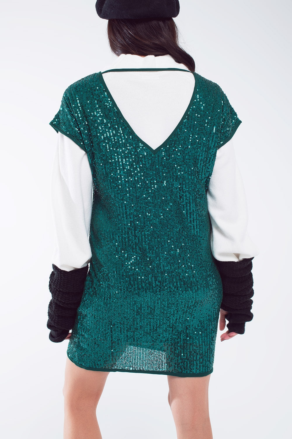 Relaxed Sequin Dress With Short Sleeves and Open Back in Green Q2 Dresses BoutiqueLua