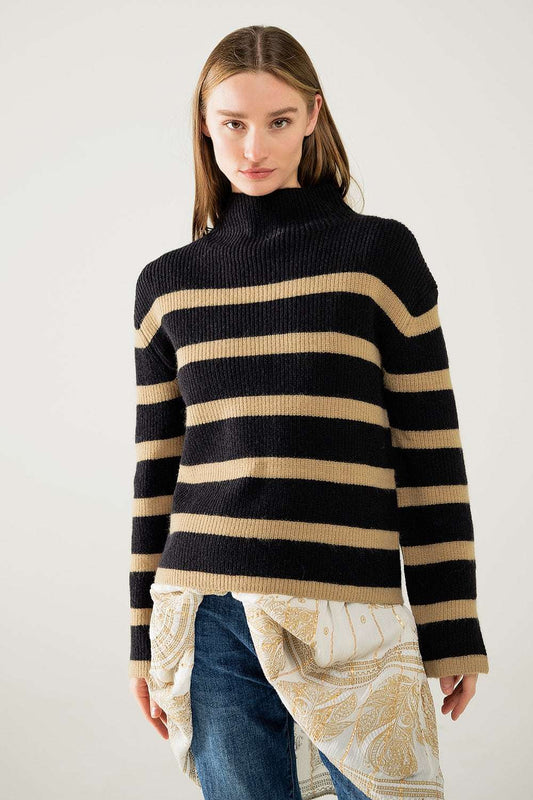 Ribbed knit jersey in black with camel stripes - Jumpers