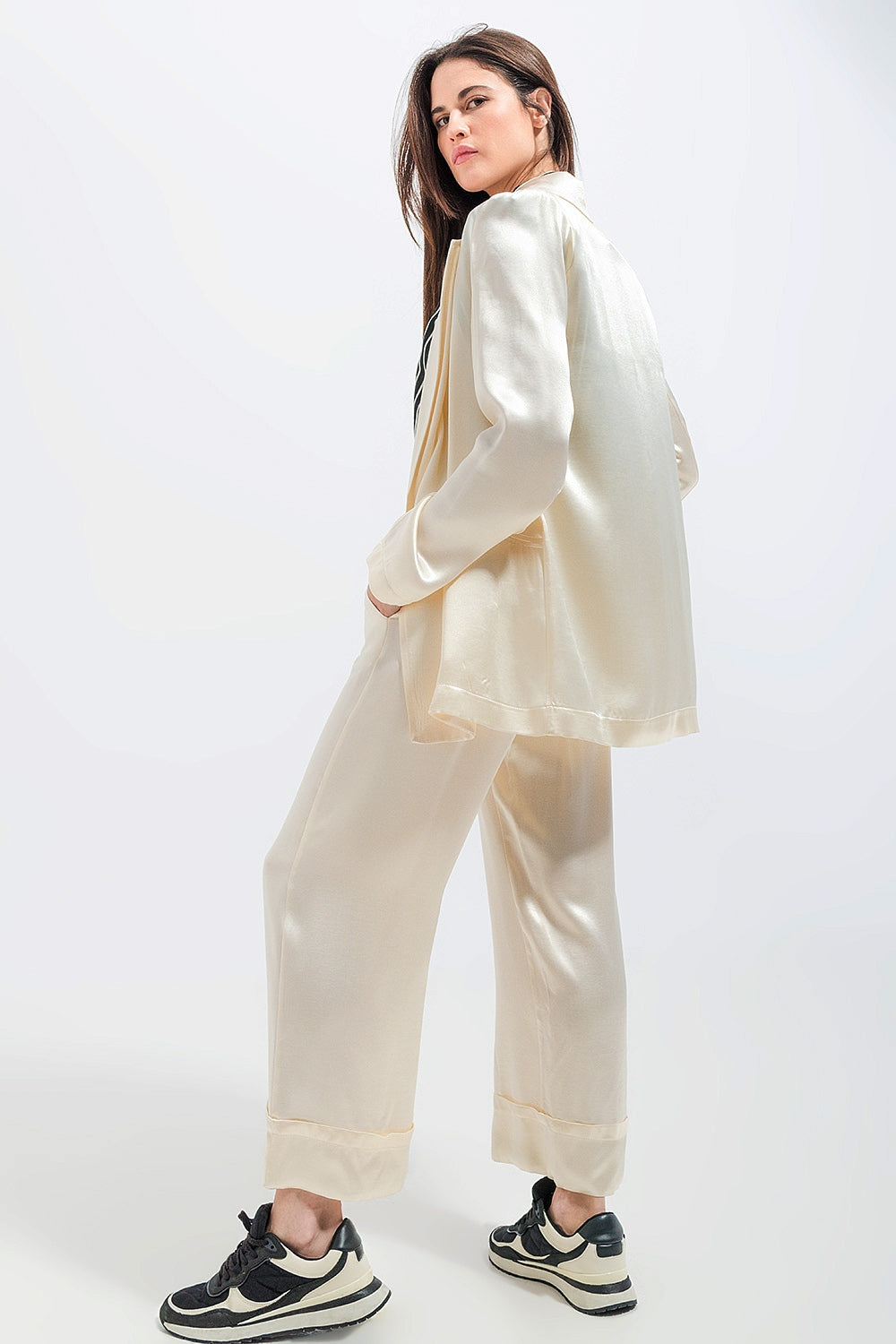 Satin blazer in cream Q2 Coats and Jackets BoutiqueLua