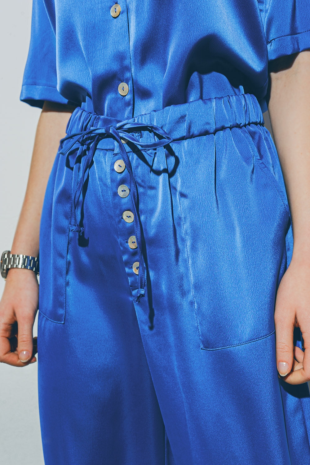 Satin Cropped Pants in Blue Q2 Pants BoutiqueLua