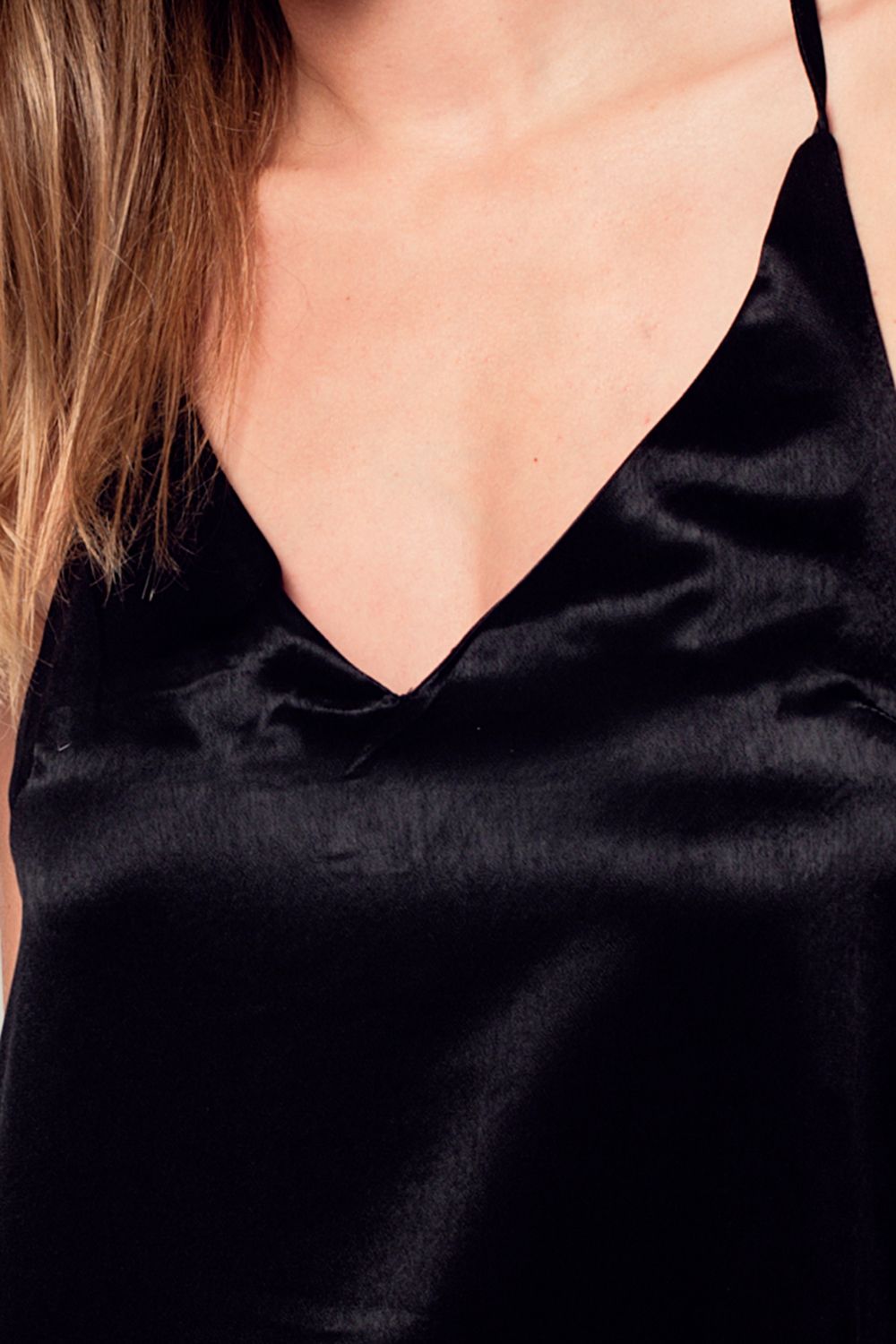 Satin midi dress with back detail in black Q2 Dresses BoutiqueLua