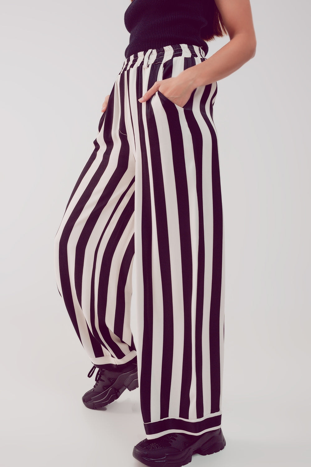 Satin wide leg stripe pants in black Q2 Pants BoutiqueLua