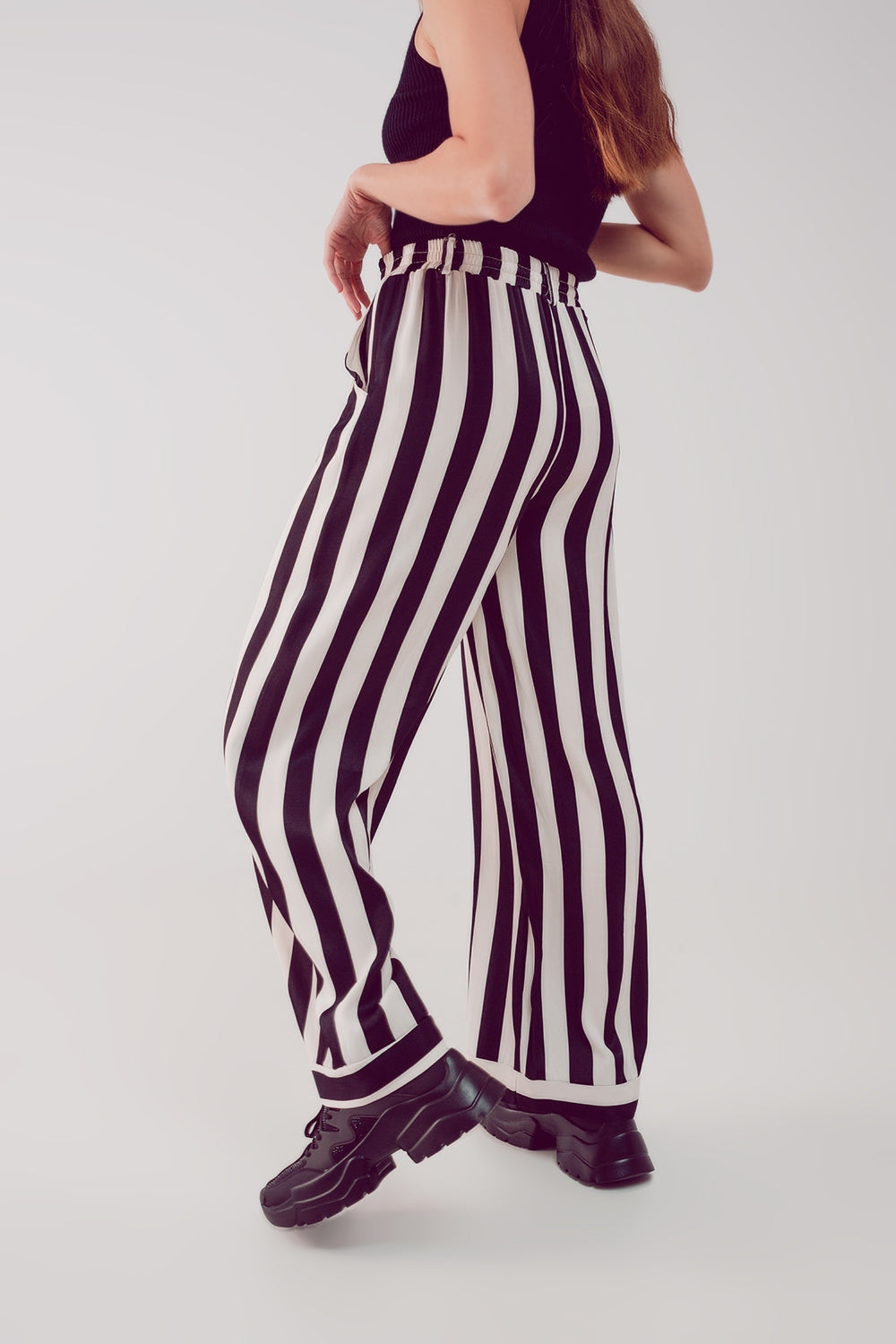 Satin wide leg stripe pants in black Q2 Pants BoutiqueLua