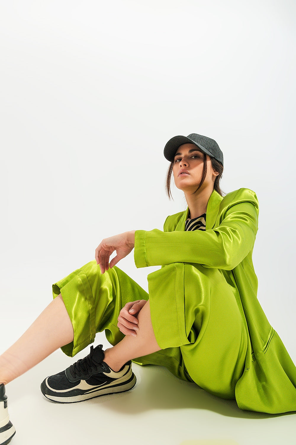 Satin wide leg suit Pants in green Q2 Pants BoutiqueLua