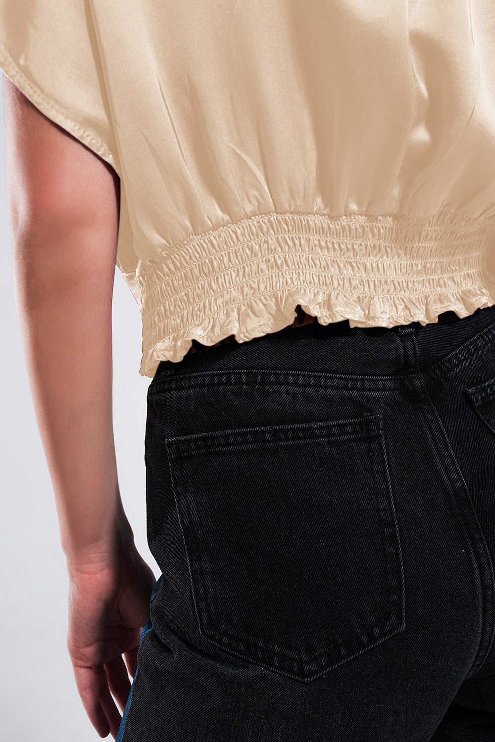 Short sleeve cropped satin top in beige Q2 Tops BoutiqueLua
