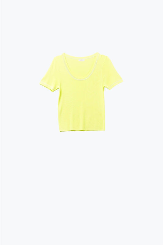 Short Sleeve sweater In yellow With Silver Seam at Round Neck - Sweaters