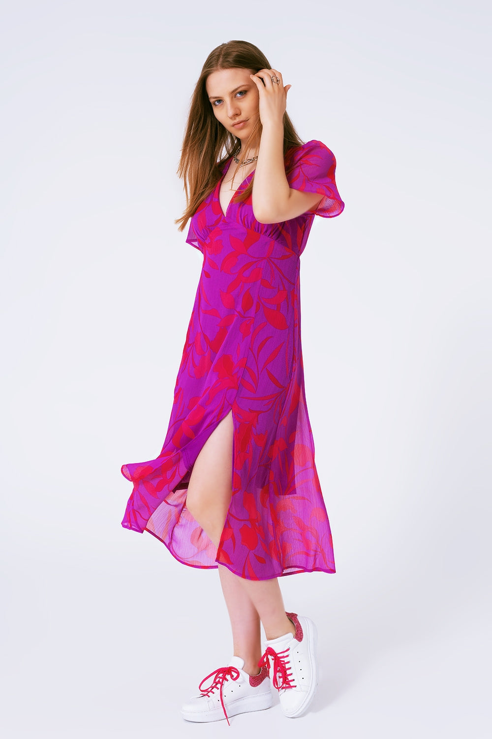 short sleeve V-neck chiffon maxi dress in floral print Q2 Dresses BoutiqueLua