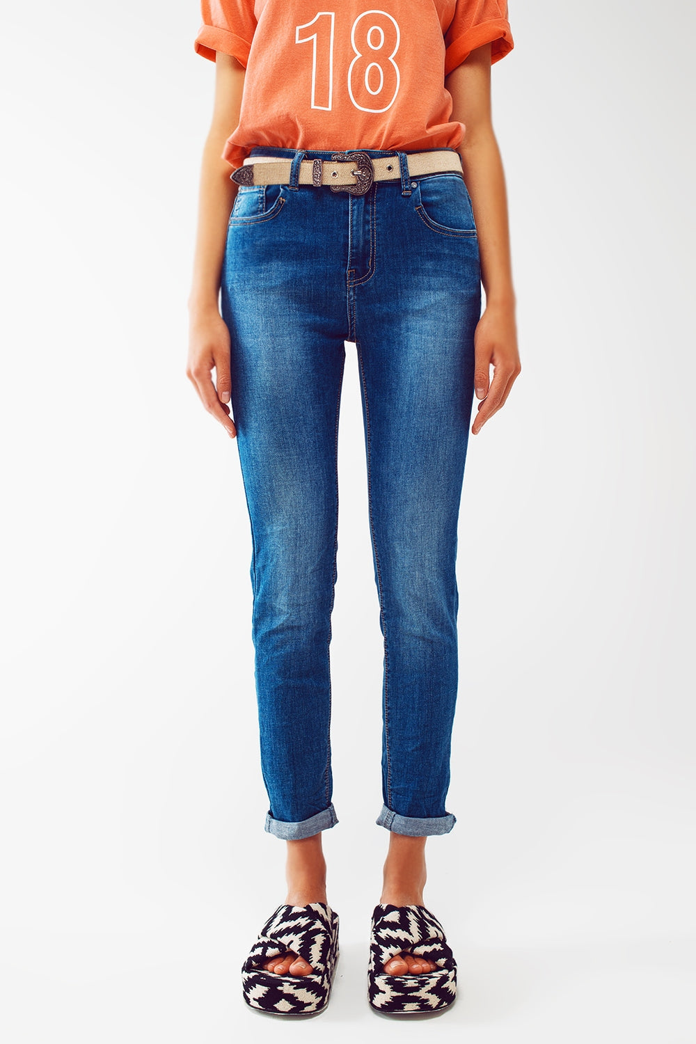skinny jeans in mid wash - Jeans