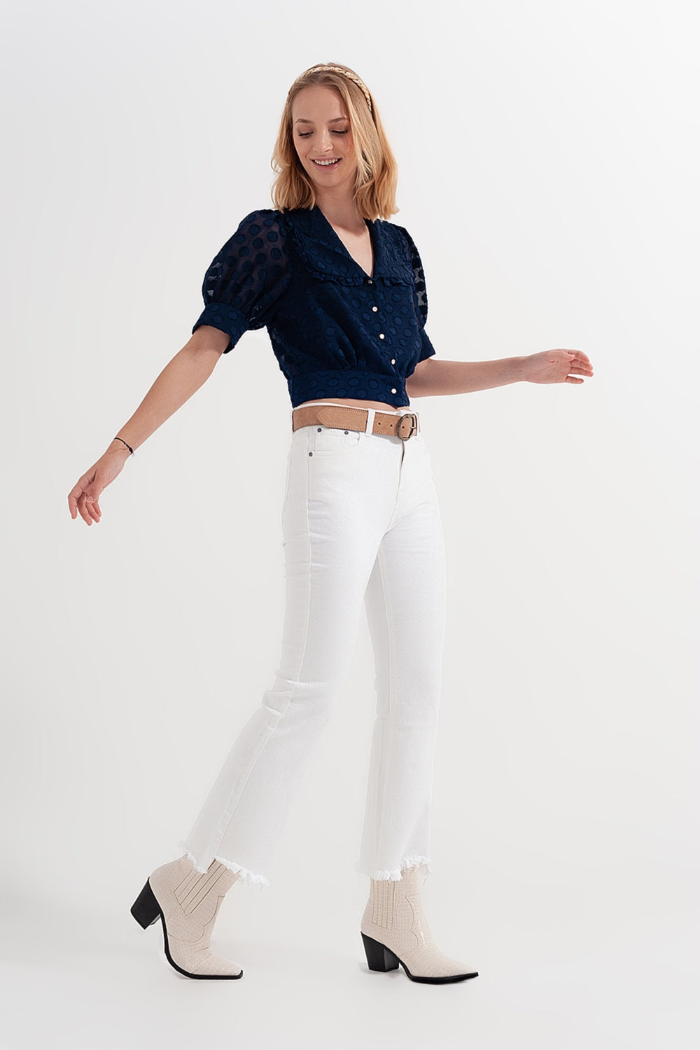straight Pants in white with wide ankles - Trousers