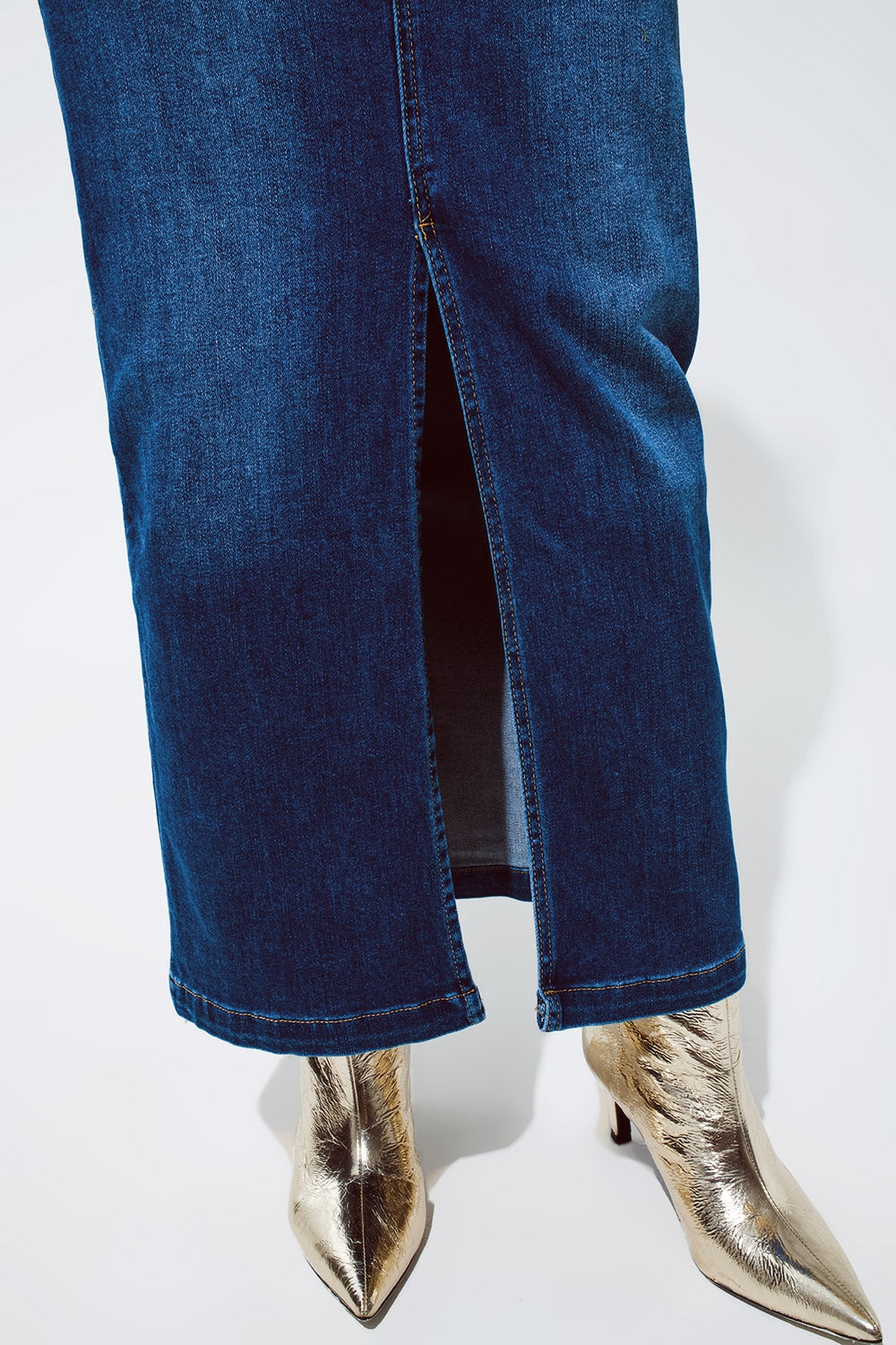 Stretch Denim Maxi Skirt With Slit At The Front In Mid Wash Q2 Skirts BoutiqueLua