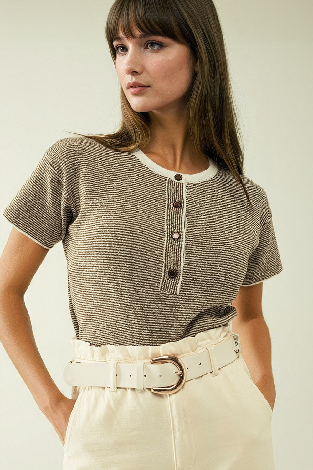 sweater with khaki stripes and gold button closure - T-shirts